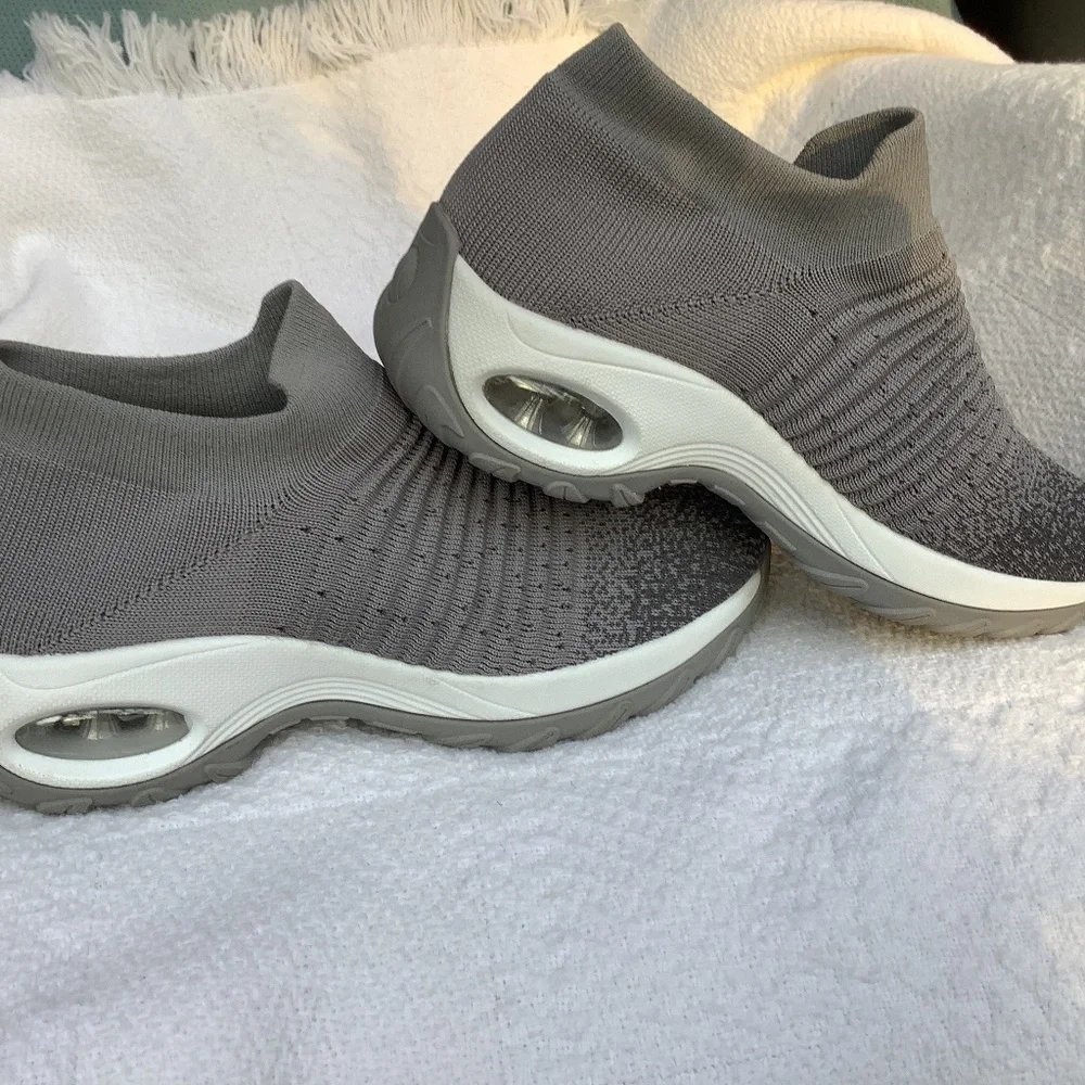 EUC‎ STQ mesh wedge sneakers gray fashion